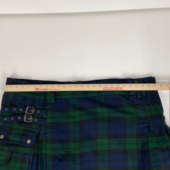DSSkilts Plaid Kilt Utility Pockets Buckle Straps Green Blue Size 54 - Picture 3 of 13